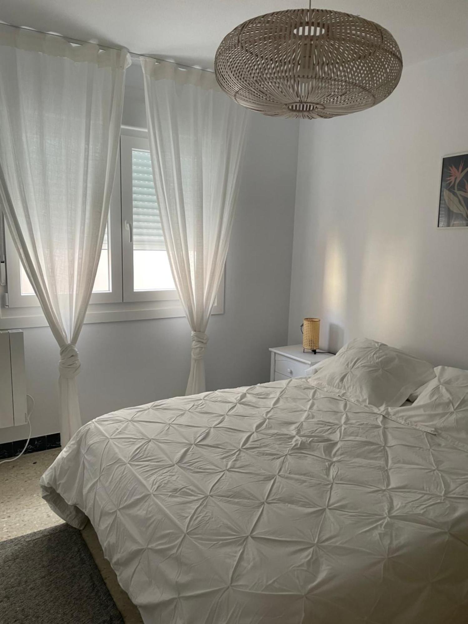 Apartamento A Pie De Playa En Мінан Екстер'єр фото